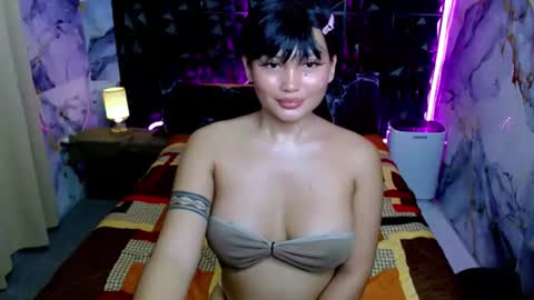 hi im thalia  nice to meet you  please give me thumbs up 3 online show from July 2, 3:23 am