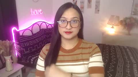 Queen Cyrine online show from December 16, 10:09 am