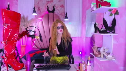 Sofia online show from December 9, 3:00 pm