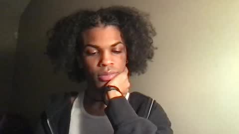 SolaceEve online show from October 28, 2:09 am