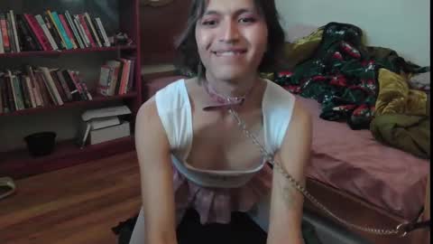 Snapshot of soophiebby chatting on September 10, 3:22 pm soophiebby online show from September 10, 3:22 pm