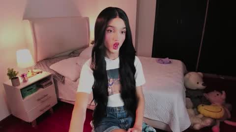    online show from September 19, 2:06 am