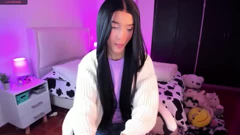    online show from December 15, 11:49 am