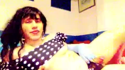 Anna online show from November 25, 8:05 am