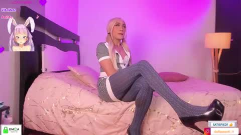 StefBri online show from October 28, 3:04 am