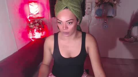 stella online show from March 12, 9:56 pm