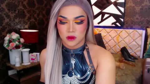 CALL ME STELLA online show from January 1, 7:41 am