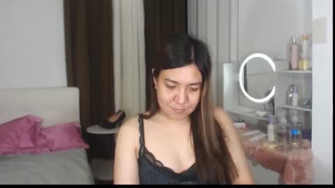 Stella online show from February 25, 8:35 pm