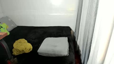 Millany online show from November 29, 5:20 am