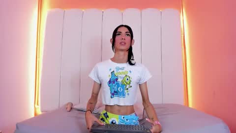 Sunny online show from February 3, 8:36 pm