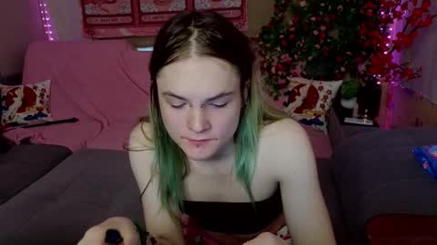 Haeyang  Torry online show from March 2, 7:15 am