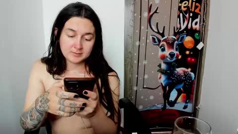 sweet__suck69bitch online show from December 24, 8:38 pm