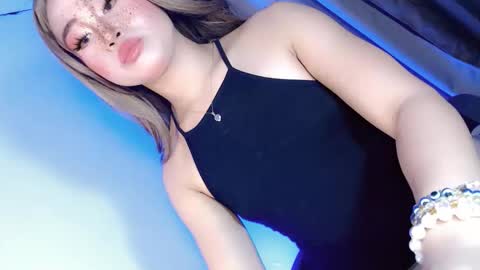 Sofia online show from February 19, 4:03 pm