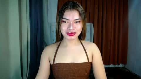sweet_trexie online show from June 28, 1:22 am