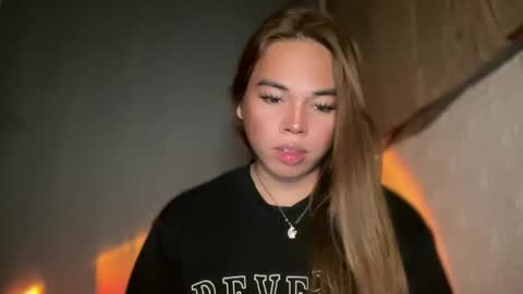 alexa your one and only queen online show from December 3, 7:05 am