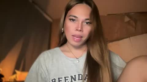 alexa your one and only queen online show from February 16, 6:43 pm
