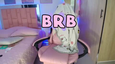 SweetLune online show from December 18, 6:13 pm