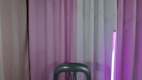 Snapshot of sweetvictoria2000 chatting on October 22, 11:34 am sweetvictoria2000 online show from October 22, 11:34 am