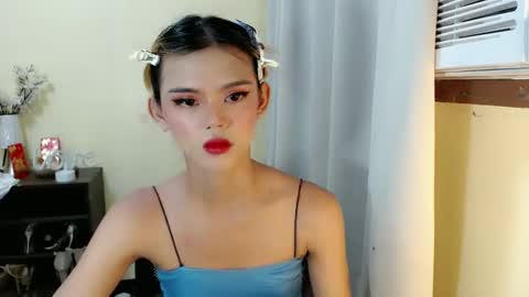 Snapshot of sweetytrannygirlxx chatting on January 18, 6:09 am Megan online show from January 18, 6:09 am