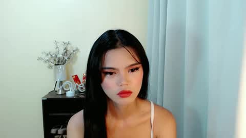 Snapshot of sweetytrannygirlxx chatting on February 11, 2:35 am Megan online show from February 11, 2:35 am