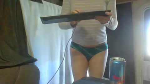 Snapshot of taylafox chatting on February 17, 8:15 pm taylafox online show from February 17, 8:15 pm