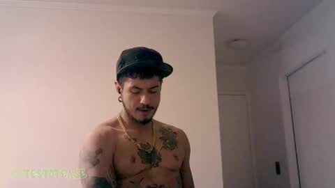 Milo online show from November 3, 2:21 am