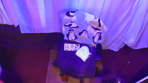 tgirllover69141980 online show from October 23, 1:42 am