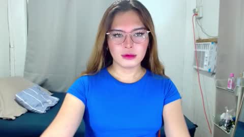 tgirlselena online show from November 14, 2:36 pm