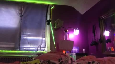 Arianna online show from February 7, 8:31 pm