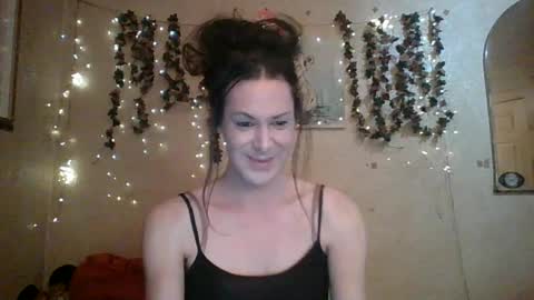 sillymillie0 online show from July 14, 1:07 am