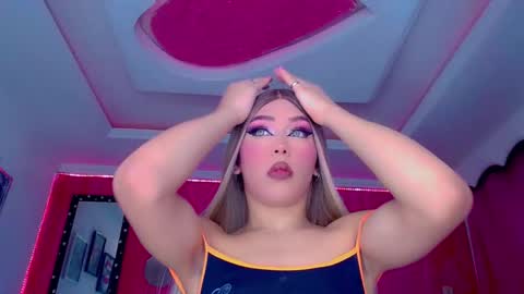 tiffanymackensyy69 online show from November 3, 12:42 am