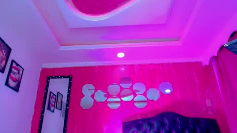 tiffanymackensyy69 online show from February 16, 2:54 am