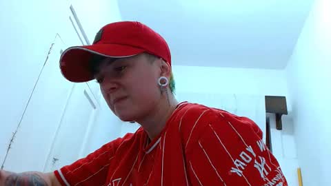 Blue online show from November 9, 12:44 am