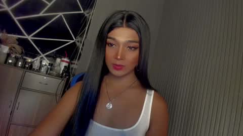 Ms Ella online show from February 22, 12:41 pm