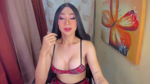 Snapshot of tsqueenselena chatting on November 1, 10:34 am Queen Selena online show from November 1, 10:34 am