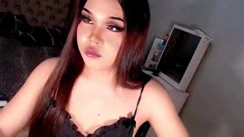 jayvie online show from November 29, 6:10 pm