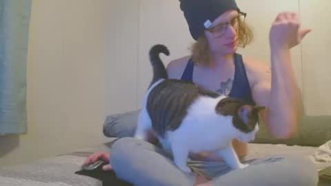 TylerAlternative online show from January 2, 5:14 am