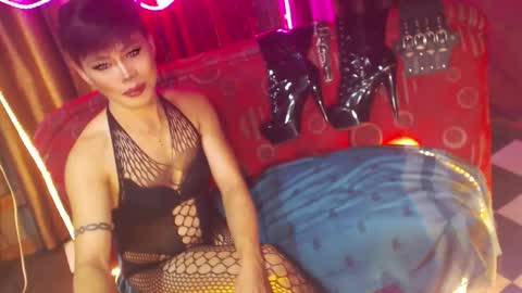 MISS ANNA online show from February 2, 8:02 am