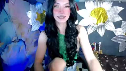 yana online show from June 29, 10:15 am