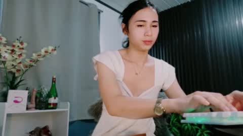 urfave_bbgirl online show from November 30, 4:04 am