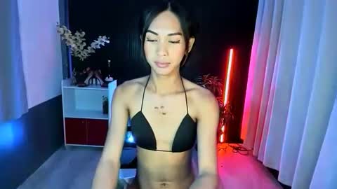 Rianne online show from November 9, 4:52 pm