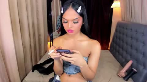 jhaii online show from January 18, 11:00 pm