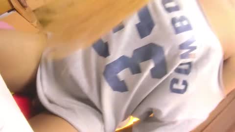 jhaii online show from January 8, 9:57 am