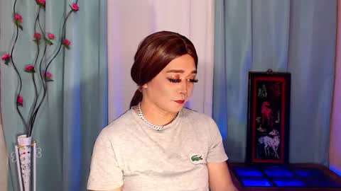 Snapshot of urqueen_cassandra chatting on October 21, 6:42 pm BEA online show from October 21, 6:42 pm