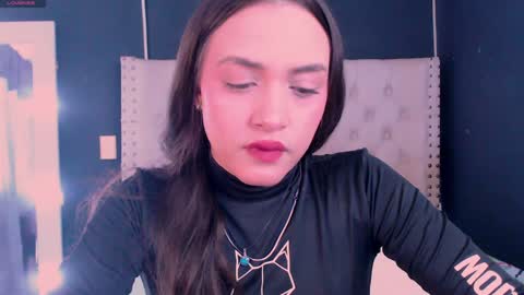 Snapshot of valen_thompson chatting on February 8, 9:15 pm IG-valen mendoza99  twitter valenthompson99 online show from February 8, 9:15 pm