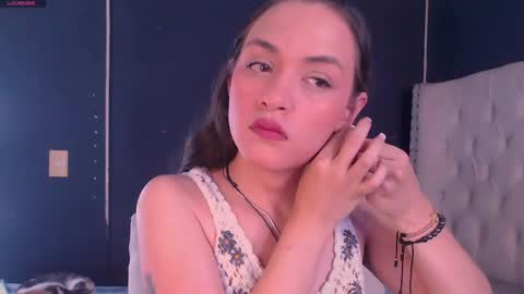 Snapshot of valen_thompson chatting on February 27, 11:59 pm IG-valen mendoza99  twitter valenthompson99 online show from February 27, 11:59 pm