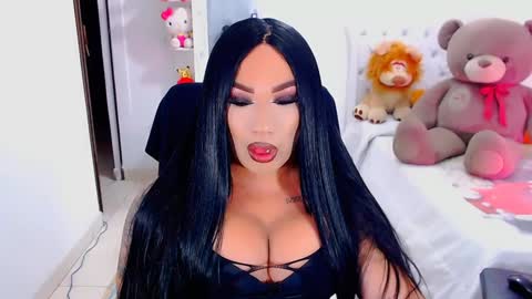 Snapshot of valentinaxqueen chatting on January 12, 11:26 pm    online show from January 12, 11:26 pm