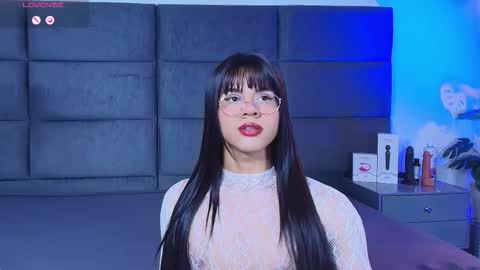 valentino moon online show from February 23, 12:02 am