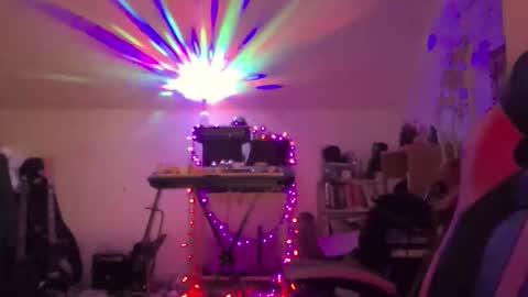 Varina online show from December 20, 9:54 pm