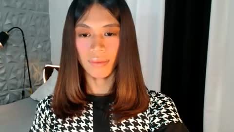velvet_angela online show from July 25, 7:50 am